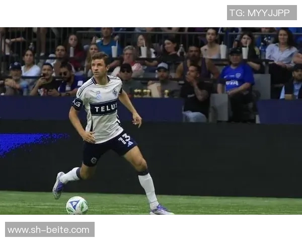 穆勒与克罗斯并列德国球员奖杯纪录未来有望独享荣耀