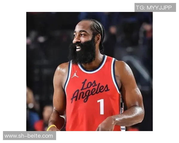 哈登状态回暖半场表现抢眼贡献12分5助攻正负值高达9