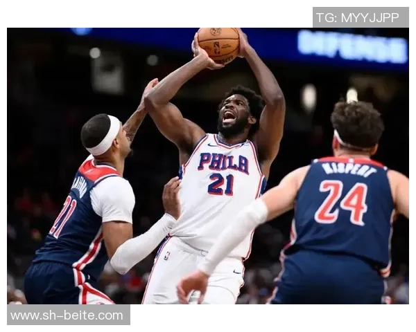 76人客场挑战黄蜂恩比德与乔治因伤病管理缺席比赛