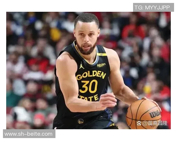 美记分析浓眉交易可能性第三方球队参与雄鹿篮网快船湖人皆有机会