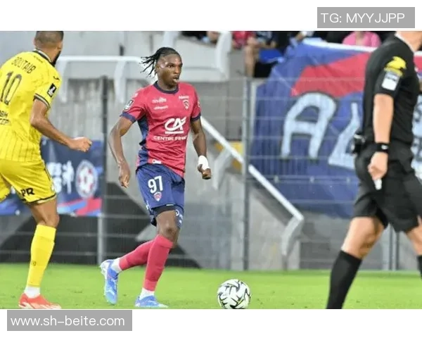 切尔西与雷恩直接谈判有意引进中卫雅奎特